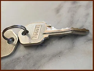 Jacksonville Mobile Locksmith Jacksonville, FL 904-853-7695 - 14-63-broken-key
